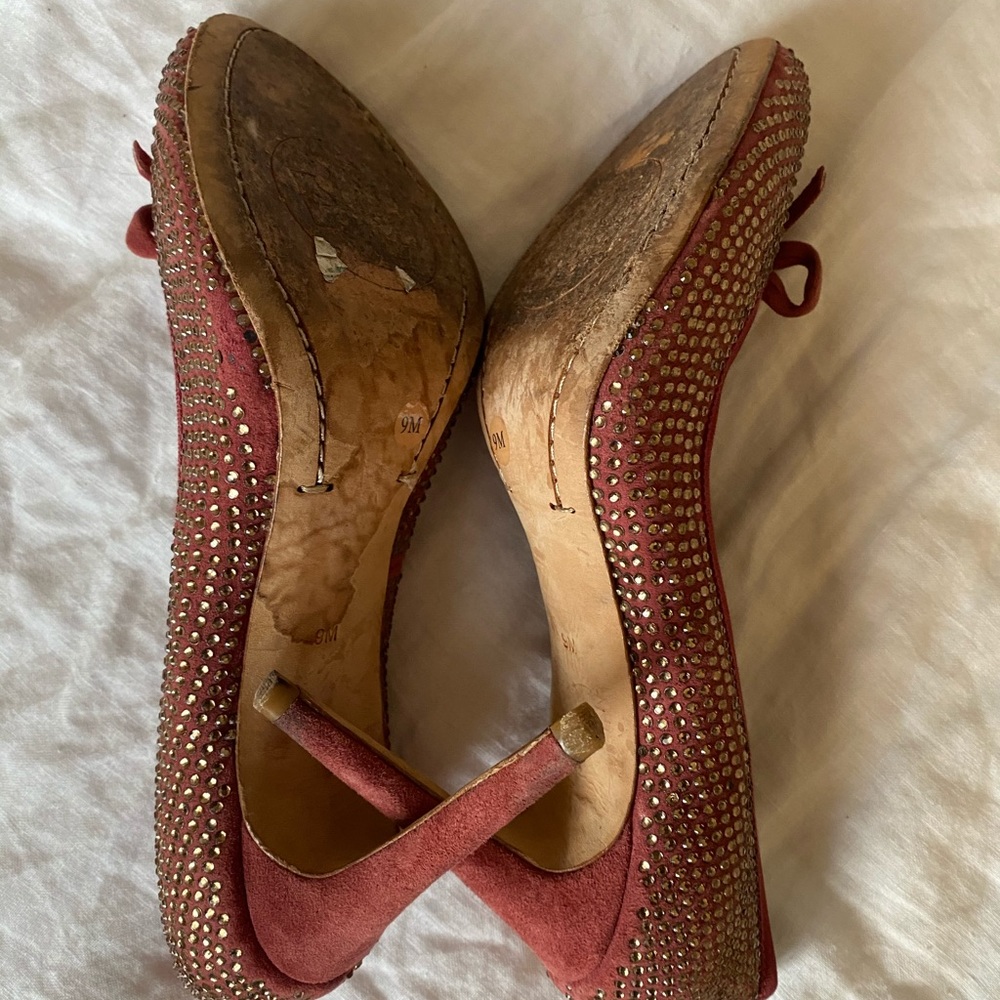Tory Burch Phoenix Charm Logo Platform Heels - Picture 6 of 6